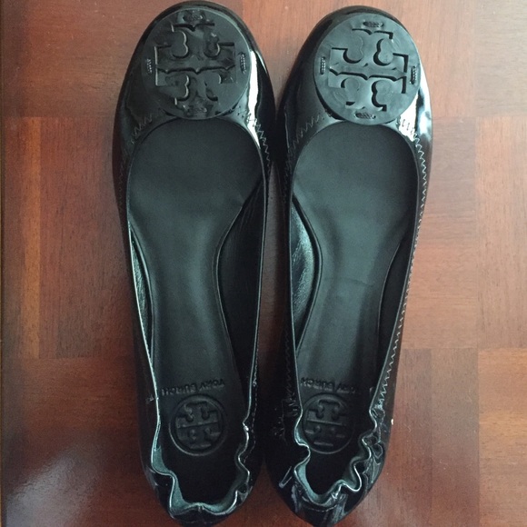 TORY BURCH Minnie Travel Ballet Flats - 9.5