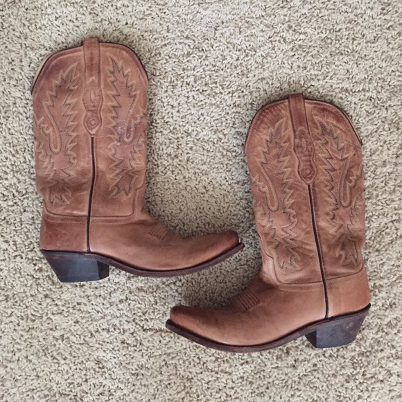 Old West cowgirl boots