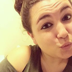 Meet your Posher, Niki