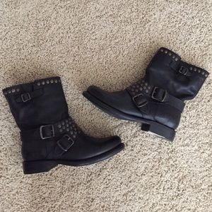 Frye Veronica studded shortie boot