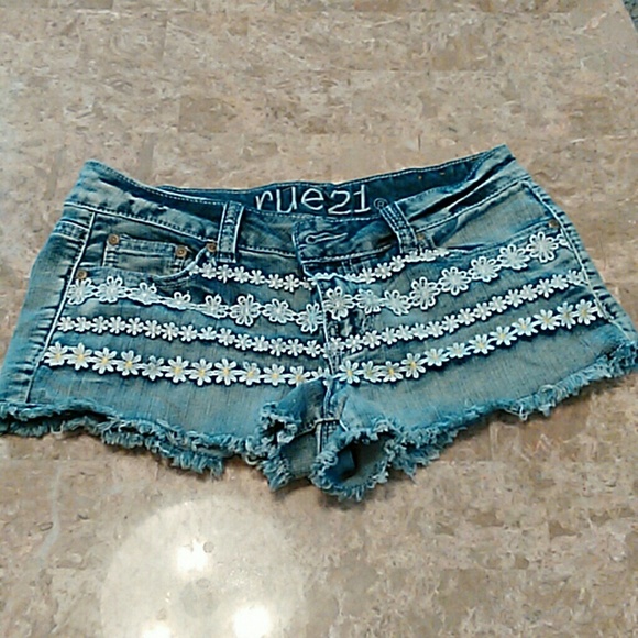 NWOT Rue 21 shorts