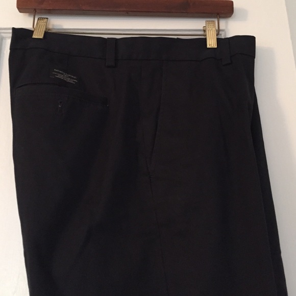 Banana Republic navy blue chinos. 35x32 Aiden.