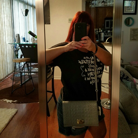 KATE SPADE- GREY CROC STYLE CROSSBODY-NWT - Picture 3 of 4