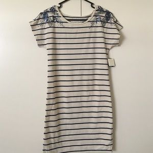 Knee length Shirt Dress Bodycon / sequence detail