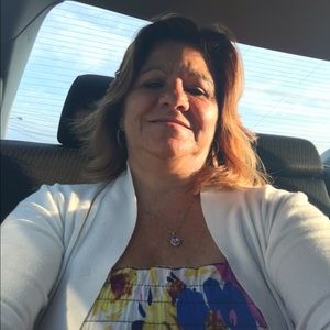 Meet your Posher, Robin