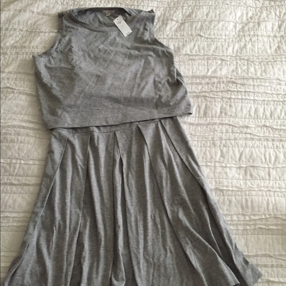 Brand new gap pleated dress
