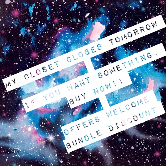 Closet Closing Tomorrow! - Picture 1 of 1