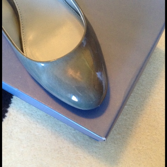 Nickels gray heels - Picture 4 of 4