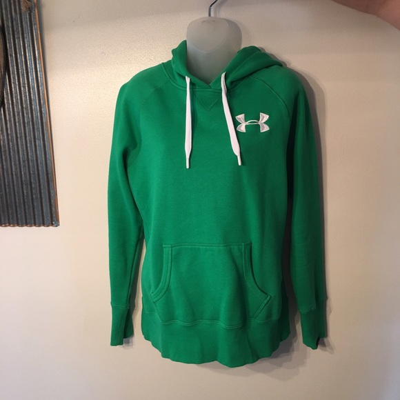 Under Armour Tops - Like New Under Armour Sweatshirt!!