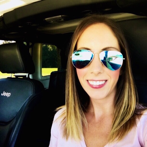 Meet your Posher, Gina - Picture 1 of 1