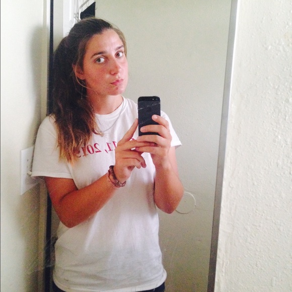 Meet your Posher, Elvira