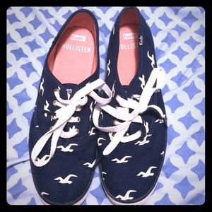 Hollister keds size 7