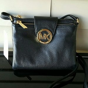 NWT! Michael Kors Fulton Crossbody