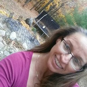 Meet your Posher, Cindy