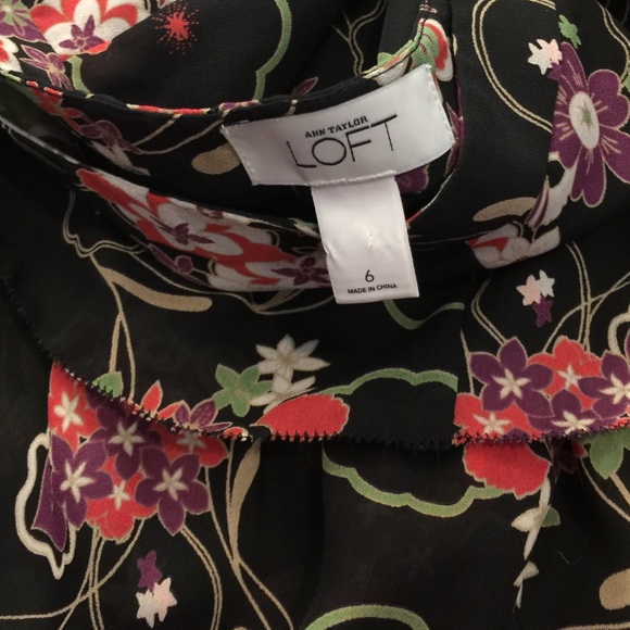 LOFT floral tiered ruffle skirt- size 6 - Picture 3 of 5