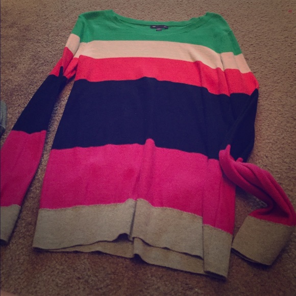 Gap Sweaters - Large Gap sweater