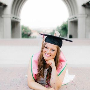 Meet your Posher, Casie