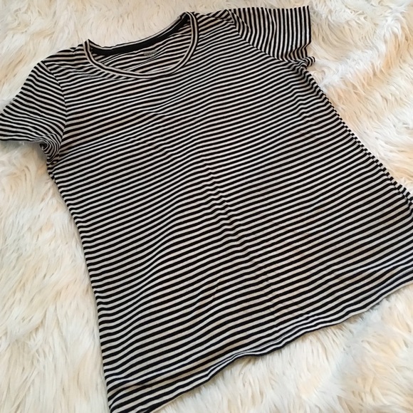 Mossimo Supply Co. Tops - Mossimo striped shirt: size extra-large Mossimo Supply Co. Tops - Mossimo striped shirt: size extra-large