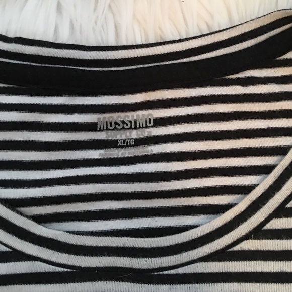 Mossimo Supply Co. Tops - Mossimo striped shirt: size extra-large Mossimo Supply Co. Tops - Mossimo striped shirt: size extra-large