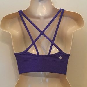 Va-va-voom Lulu Lemon sports bra