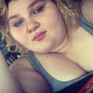 Meet your Posher, Bella