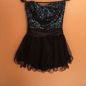 This is a brand new really cute mini dress!!