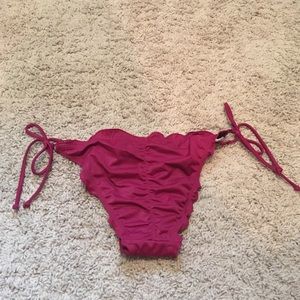 L.A. Hearts ruffled bikini bottoms