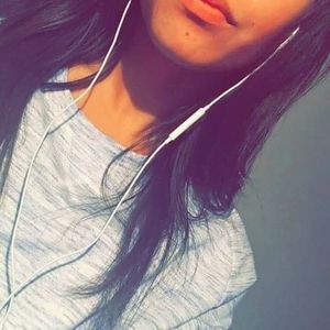 Meet your Posher, Tutu