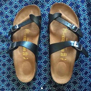 Birkenstocks ✨