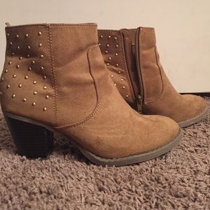 Old Navy booties