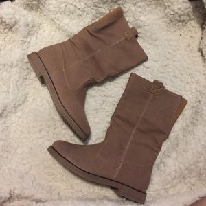 Light brown suede mid-calf boots