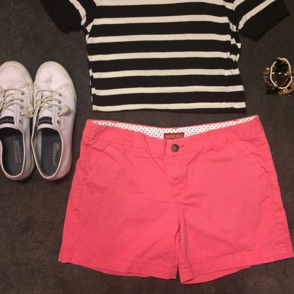 🌻SALE🌻 Bright Pink Shorts