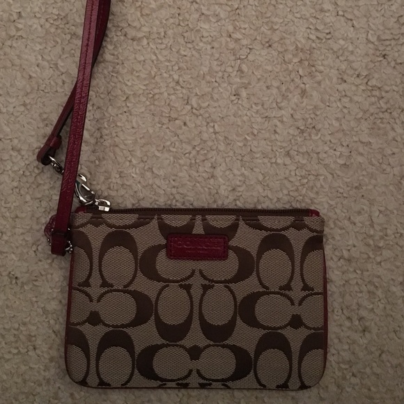 Wristlet