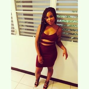 Meet your Posher, Sharel