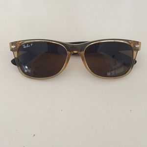 Polarized Ray-Ban sunglasses Polarized Ray-Ban sunglasses