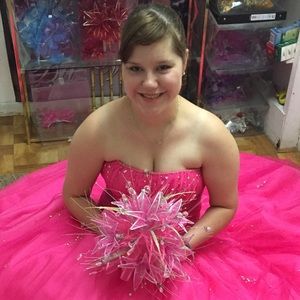 Meet your Posher, Sydney