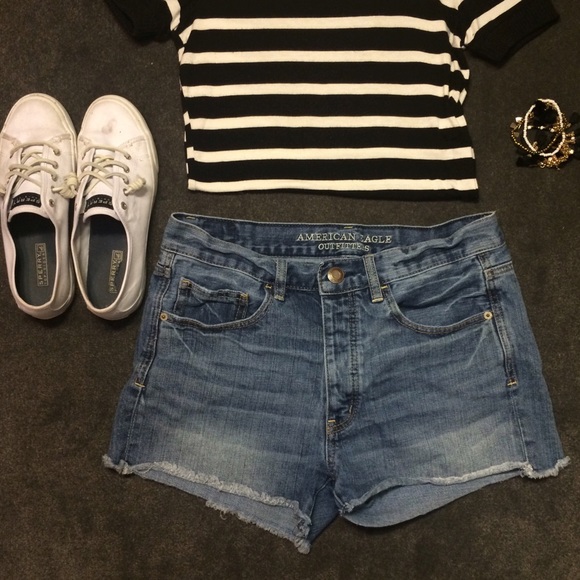 🌻SALE🌻 American Eagle High Waist Cutoffs