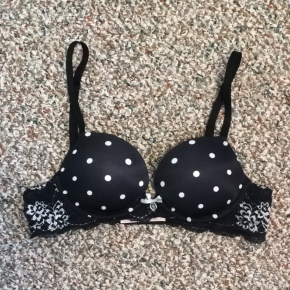 Black polka dot Victoria's Secret 34A push-up bra!