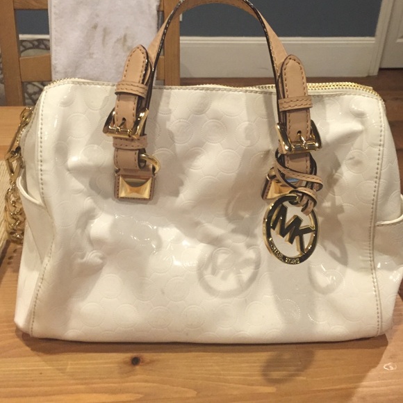 Michael Kors Handbags - Michael Kors