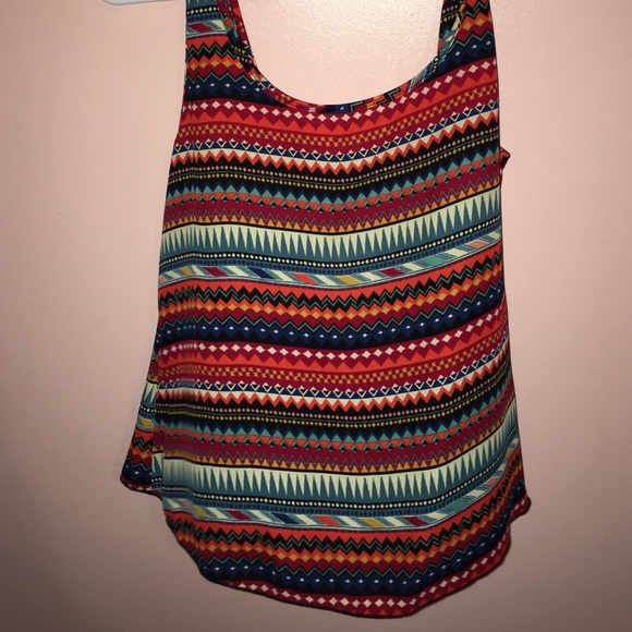 A cute little crop top with a bow on the back!!