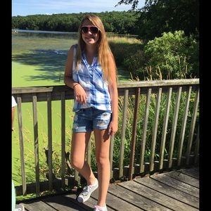 Meet your Posher, Hailey