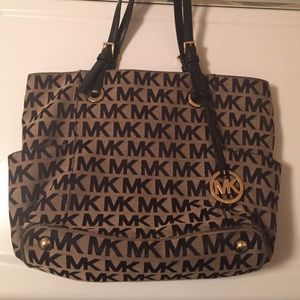 Authentic Michael Kors purse
