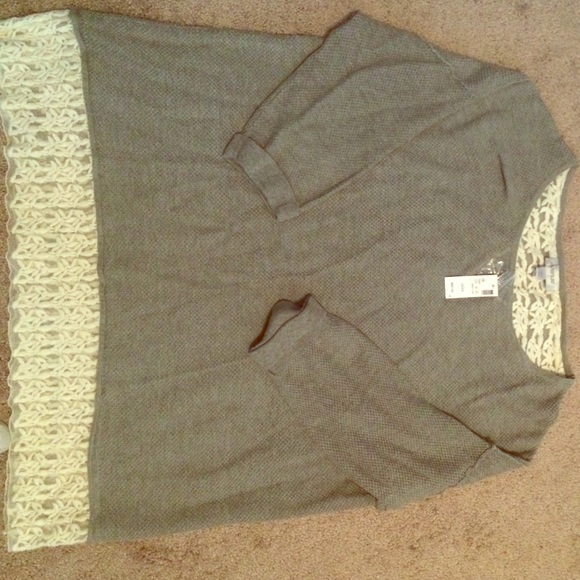 Avenue Brand new with tags grey sweater.