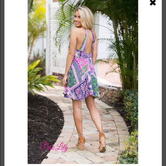 Dress - Picture 4 of 4