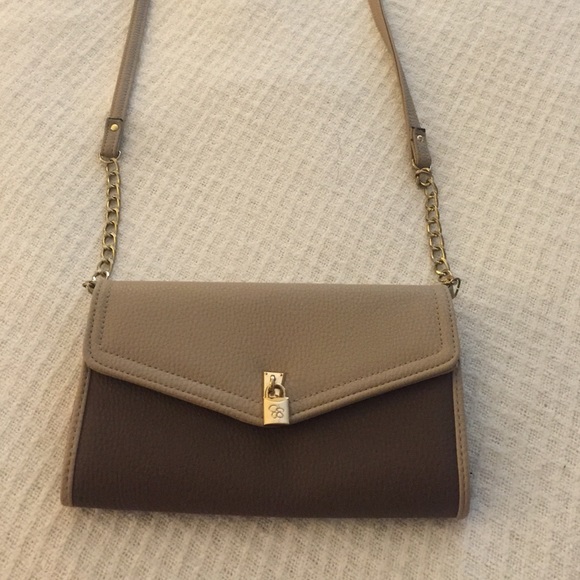 Jessica Simpson purse