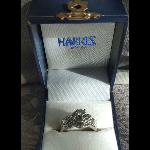 Jewelry - Diamond wedding set.