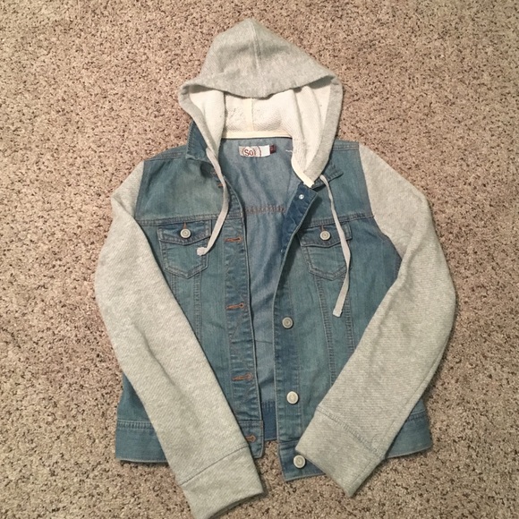 Jacket - Picture 1 of 4