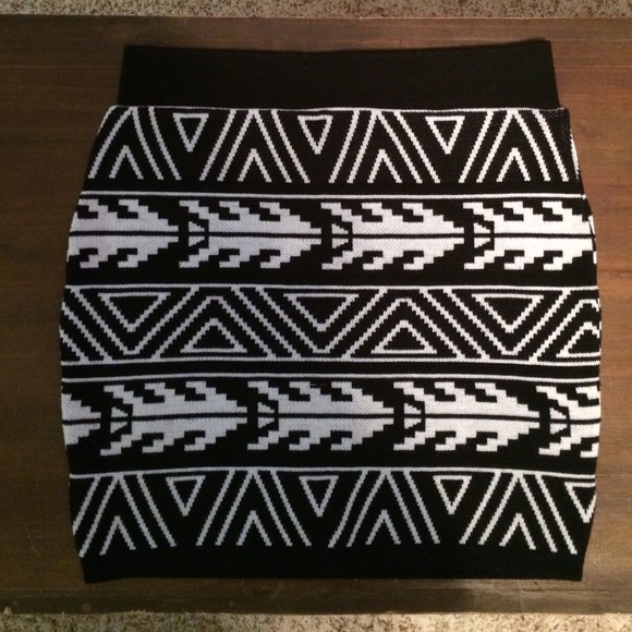 Hera clothing skirt