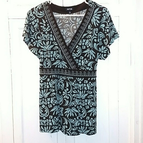 W's Print V-Neck Top