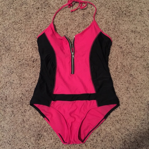 One piece bathing suit